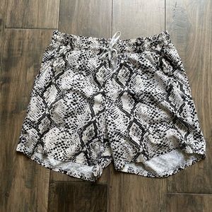 Balance Athletica Lined Prime Short - Medium